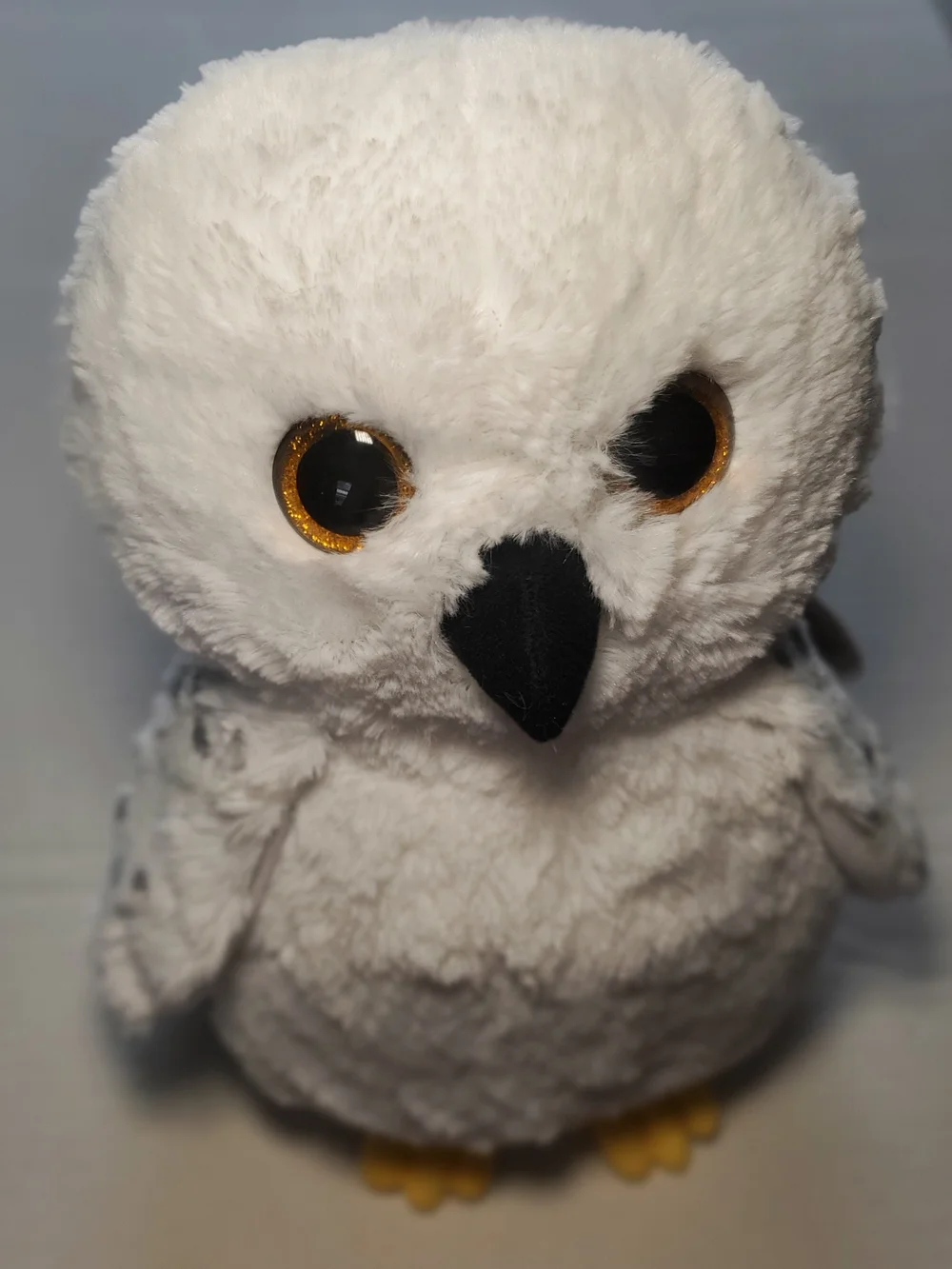Harry Potter Play W/Me Hedwig 12 Inch White Snowy Owl Plush w/Gold Glitter Eye